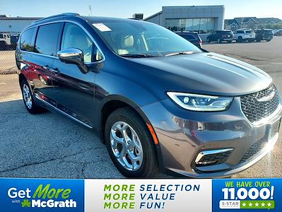 Used 2021 Chrysler Pacifica Limited AWD, Minivan for sale #D1063 - photo 1