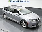 Used 2020 Chrysler Pacifica Limited FWD, Minivan for sale #D13498 - photo 4
