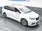 Used 2021 Chrysler Pacifica Touring L FWD, Minivan for sale #D13608 - photo 3