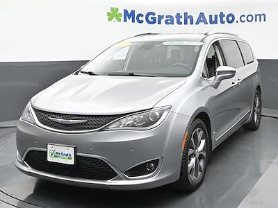Used 2019 Chrysler Pacifica Limited FWD, Minivan for sale #DT24035B - photo 1