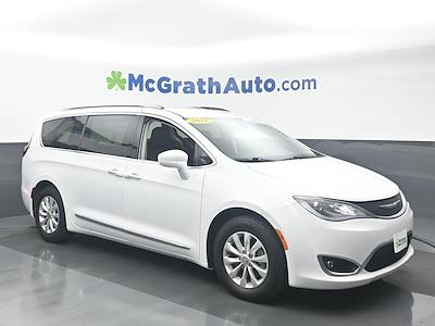 Used 2018 Chrysler Pacifica Touring L FWD, Minivan for sale #K250056A - photo 1