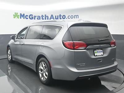 Used 2018 Chrysler Pacifica Limited FWD, Minivan for sale #M14999A - photo 2