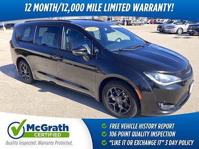 Used 2019 Chrysler Pacifica Limited FWD, Minivan for sale #N13473 - photo 1