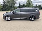 Used 2017 Chrysler Pacifica Touring FWD, Minivan for sale #N13520A - photo 5