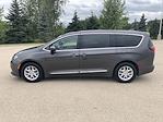 Used 2017 Chrysler Pacifica Touring FWD, Minivan for sale #N13520A - photo 6