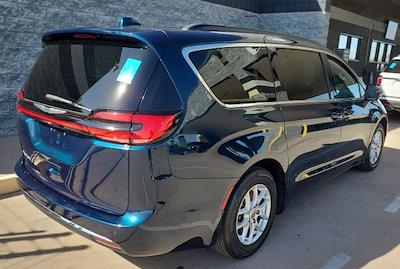 Used 2022 Chrysler Pacifica Touring L FWD, Minivan for sale #P13522 - photo 2