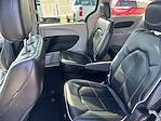 Used 2022 Chrysler Pacifica Limited FWD, Minivan for sale #Q51736A - photo 10