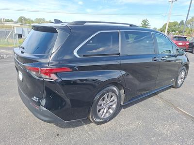 Used 2021 Toyota Sienna XLE AWD, Minivan for sale #S241372A - photo 2