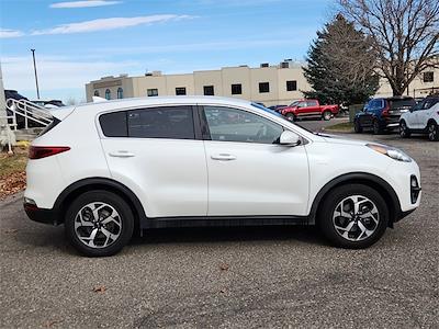 2021 Kia Sportage 4x4, SUV for sale #69794A - photo 2