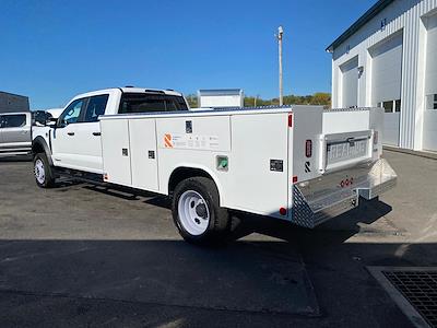 2024 Ford F-550 Crew Cab DRW 4x4, Reading Classic II Steel Service Truck for sale #24F2018 - photo 2