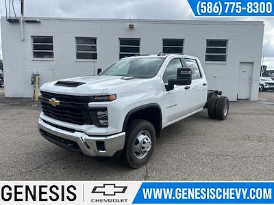 2025 Chevrolet Silverado 3500 Crew Cab 4x4, Cab Chassis for sale #SF121880 - photo 1