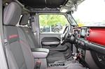 2020 Jeep Gladiator Crew Cab 4WD, Pickup for sale #BCJP200161 - photo 17