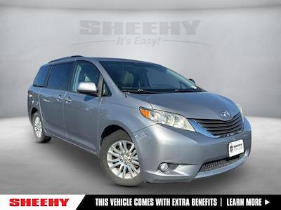 2012 Toyota Sienna 4x2, Minivan for sale #N10294Z - photo 1