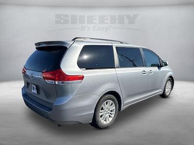 2012 Toyota Sienna 4x2, Minivan for sale #N10294Z - photo 2