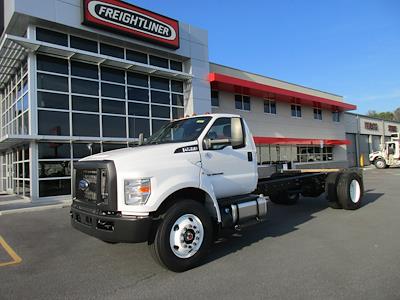 2023 Ford F-750 Regular Cab DRW 4x2, Cab Chassis for sale #257402 - photo 1