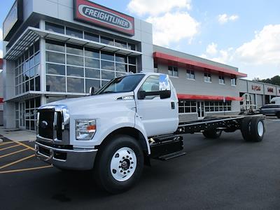 2024 Ford F-650 Regular Cab DRW 4x2, Cab Chassis for sale #297981 - photo 1