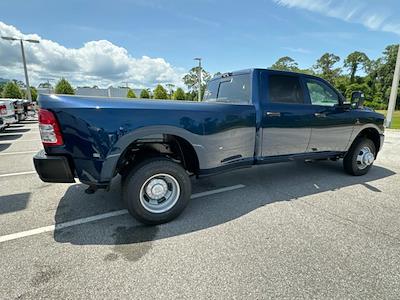 2024 Ram 3500 Crew Cab DRW 4WD, Pickup for sale #G272298 - photo 2