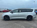 Used 2023 Chrysler Pacifica Limited FWD, Minivan for sale #JLUT10021 - photo 6