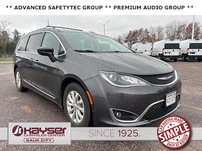 Used 2018 Chrysler Pacifica Touring L FWD, Minivan for sale #R3901A - photo 1