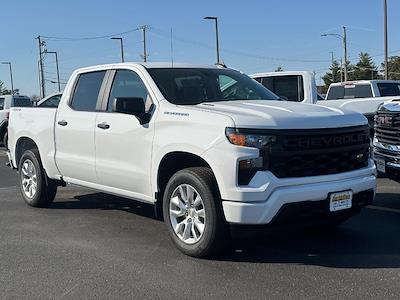 2025 Chevrolet Silverado 1500 Crew Cab 4x4, Pickup for sale #113680 - photo 2