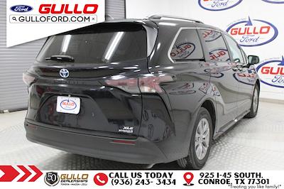 Used 2023 Toyota Sienna XLE FWD, Minivan for sale #R10977 - photo 2