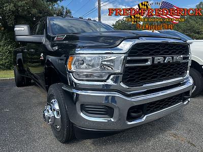 2024 Ram 3500 Crew Cab DRW 4WD, Pickup for sale #A24170 - photo 1