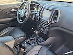 Used 2023 Jeep Cherokee Altitude 4WD, SUV for sale #E1U0376 - photo 3