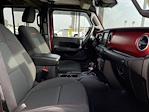 2021 Jeep Gladiator Crew Cab 4WD, Pickup for sale #V63971 - photo 19