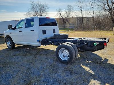 2024 Ram 3500 Crew Cab DRW 4x4, Cab Chassis for sale #24168 - photo 2