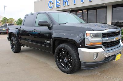 Used 2018 Chevrolet Silverado 1500 LT Crew Cab RWD, Pickup for sale #85235A - photo 1