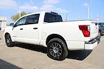 Used 2022 Nissan Titan SV Crew Cab 4WD, Pickup for sale #P5604 - photo 5