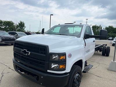 2024 Chevrolet Silverado 6500 Regular Cab DRW 2WD, Cab Chassis for sale #82304 - photo 1