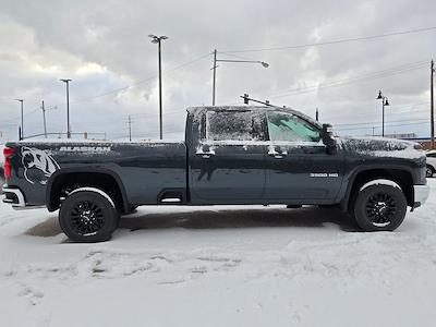 2025 Chevrolet Silverado 3500 Crew Cab 4WD, Pickup for sale #83021 - photo 1