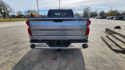 2025 Chevrolet Silverado 1500 Crew Cab 4WD, Pickup for sale #31701 - photo 2