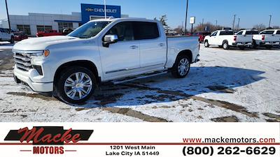 New 2025 Chevrolet Silverado 1500 High Country Crew Cab 4WD, Pickup for sale #31727 - photo 1