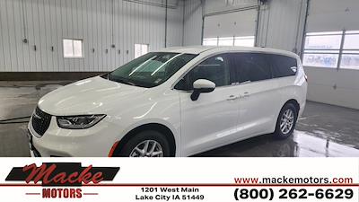 Used 2023 Chrysler Pacifica Touring L FWD, Minivan for sale #5593A - photo 1