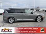 Used 2022 Chrysler Pacifica Limited FWD, Minivan for sale #T136341 - photo 8