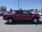 Used 2017 Nissan Titan SV Crew Cab 4x4, Pickup for sale #1FP7970 - photo 3