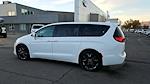 Used 2019 Chrysler Pacifica Touring Plus FWD, Minivan for sale #1FP9707A - photo 4