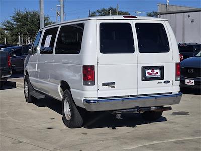 Used 2011 Ford E-350 RWD, Passenger Van for sale #RKB44923A - photo 2