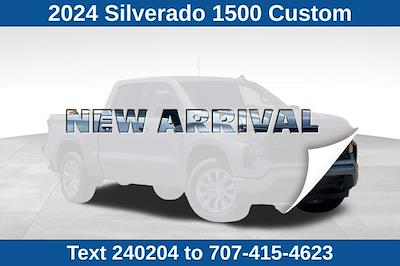 Used 2024 Chevrolet Silverado 1500 Custom Crew Cab 4x4, Pickup for sale #240204 - photo 1