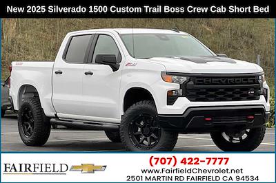 New 2025 Chevrolet Silverado 1500 Custom Crew Cab 4x4, Pickup for sale #250045 - photo 1