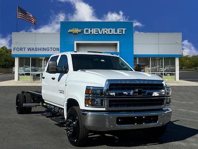 New 2024 Chevrolet Silverado 5500 Work Truck Crew Cab 4x2, Cab Chassis for sale #249515 - photo 1