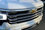 2025 Chevrolet Silverado 1500 Crew Cab 4x4, Pickup for sale #161302 - photo 9