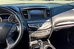 2017 Infiniti QX60 AWD, SUV #3R2857 - photo 22