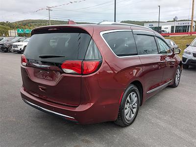 2020 Chrysler Pacifica FWD, Minivan for sale #KJ23475A - photo 2