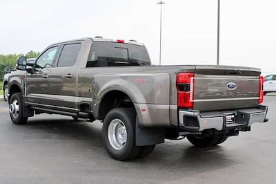 2023 Ford F-350 Crew Cab DRW 4x4, Pickup for sale #J5598A - photo 2