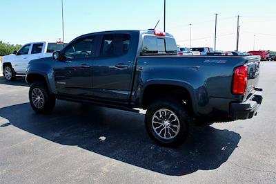 2019 Chevrolet Colorado Crew Cab 4x4, Pickup for sale #J6063A - photo 2