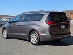 Used 2022 Chrysler Pacifica Touring L FWD, Minivan for sale #D6818 - photo 2