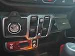 2020 Jeep Gladiator Crew Cab 4x4, Pickup for sale #CEF3823A - photo 19